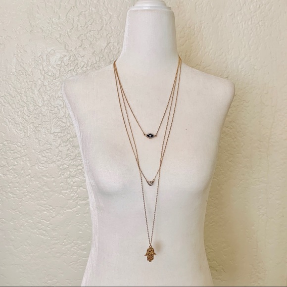 NWT Evil Eye Layered Necklace Pendant Gold - Picture 2 of 6